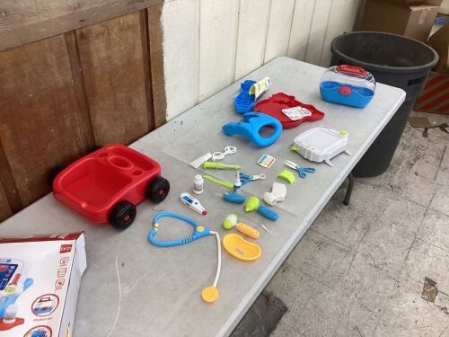 Play Doctor Kit for Kids, Boys & Girls with 17 Accessories, Mobile Cart  - Lot 186
