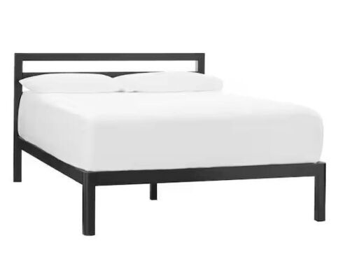 StyleWell Grandon Black Metal Full Platform Bed with Slats - Lot 151