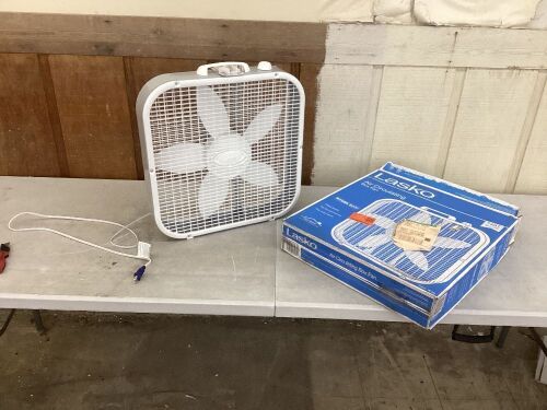 Lasko Save-Smart Energy Efficient 20 in. 3 Speed White Box Fan with Built-In Carry Handle - Lot 564