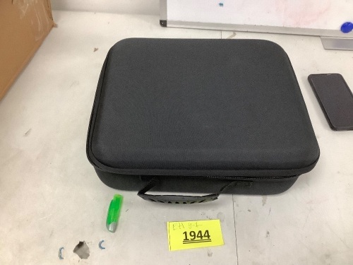 Massage Gun m16 - Lot 1944