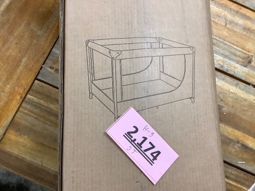 Pamobabe Portable Playyard  - Lot 2174