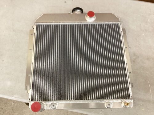 3 Row Aluminum Radiator for 1963-1966 Plymouth Valiant Barracuda L6 V8 - Lot 208