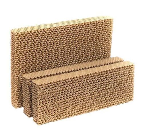 Hessaire 21 in. x 23 in. Replacement Media Pad for 3,100 CFM Evaporative Coolers - Lot 690