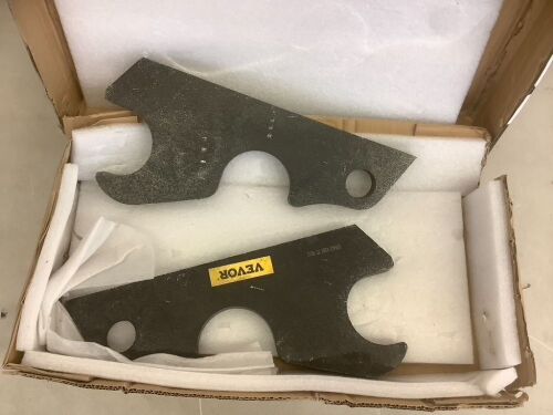 VEVOR Excavator Quick Attach Bucket Ears Compatible with KX040 KX71 KX91 KX121 - Lot 739
