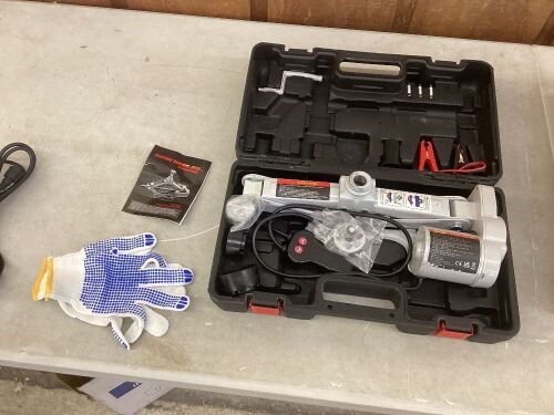 VEVOR Electric Scissor Car Jack 3 Ton 12V, 120-370/170-420MM Lifting Range  - Lot 632