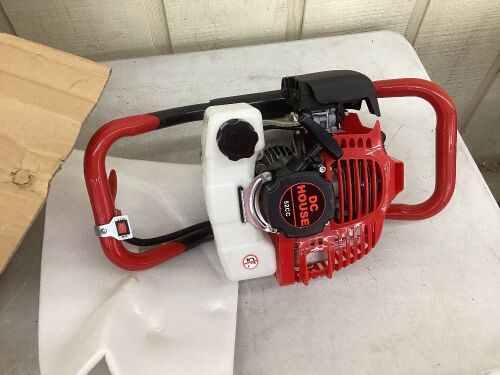 DC House Earth Auger  - Lot 279