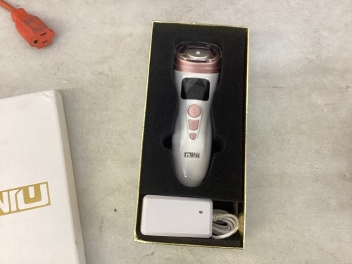 Mini HIFU Facial Machine RF Tightening Microcurrent Lift   - Lot 495
