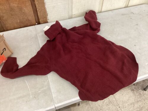 Women's Long Sleeve Turtleneck Sweater, XL - Lot 448
