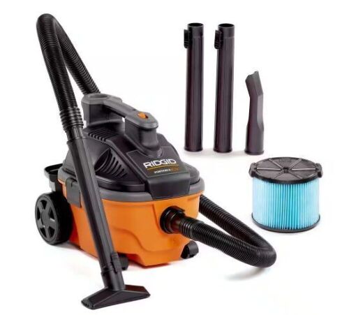 RIDGID 4 Gallon 5.0 Peak HP Portable Wet/Dry Shop Vacuum with Fine Dust Filter, Locking Hose and Accessories - Lot 742