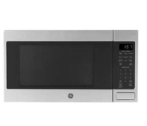 GE 1.6 cu. ft. Countertop Microwave in Stainless Steel with Sensor Cooking - Lot 32
