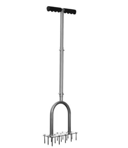 WaLensee 15 Iron Spikes Metal Manual Dethatching Soil Aerator  - Lot 222