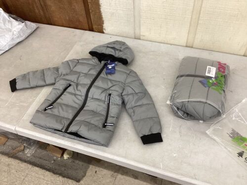 Lot of (2) Hiheart Boys Girls Thick Padded Winter Coat, 4-5T - Lot 265
