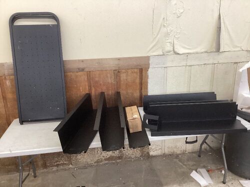 VEVOR 49.2''x35.4''x18.9'' Rolling Book Cart, Double Sided W-Shaped Sloped Shelves with Lockable Wheels - Lot 297