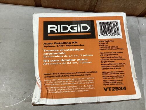 RIDGID 1-1/4 in. Premium Car Cleaning Accessory Kit for RIDGID Wet/Dry Shop Vacuums - Lot 475