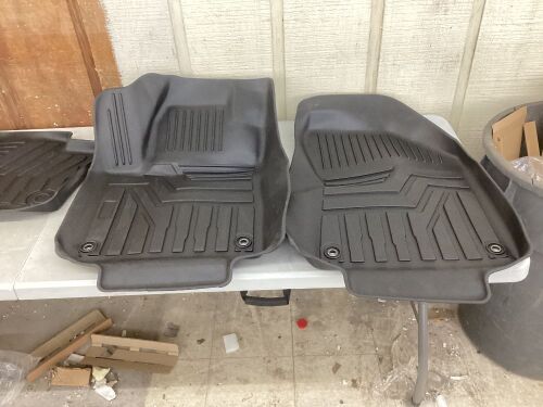 Auto Floor Mats - Lot 504