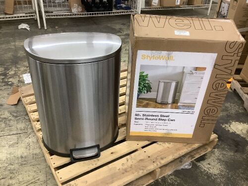 StyleWell 13 gal. Stainless Steel Step-On Trash Can D-Shaped - Lot 476