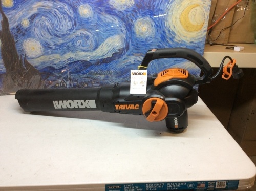 WORX WG512 Trivac 2.0 Electric 12-amp 3-in-1 Vacuum Blower/Mulcher/Vac. No Bag. Tested and Works - Lot 203