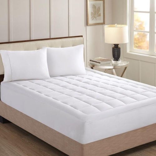 Sleep Philosophy Cal King Luxury Cotton Mattress Pad. Appears New - Lot 225