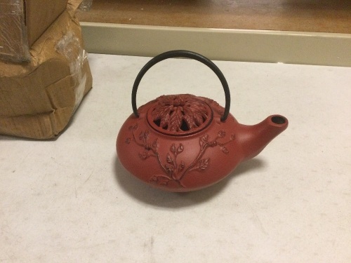 Large Cast Iron Tea Kettle. Appears New - Lot 267