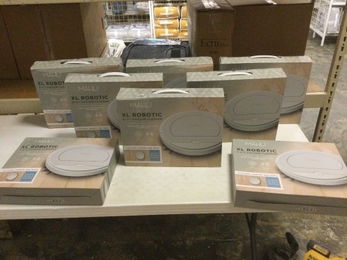 Lot of (8) Mahli XL Robotic 3-in-1 Vacuum Cleaners. Unknown Conditions. E-Commerce Returns - Lot 305