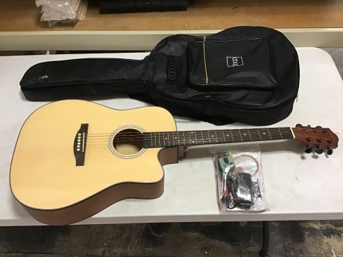 Full Size Beginner Acoustic Guitar Set with Case, Strap, Capo - 41in. E-Commerce Return - Lot 488