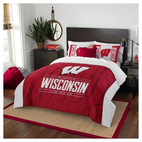 NCAA Northwest Modern Take Full / Queen Comforter Set - 86 x 86". NEW - Lot 706