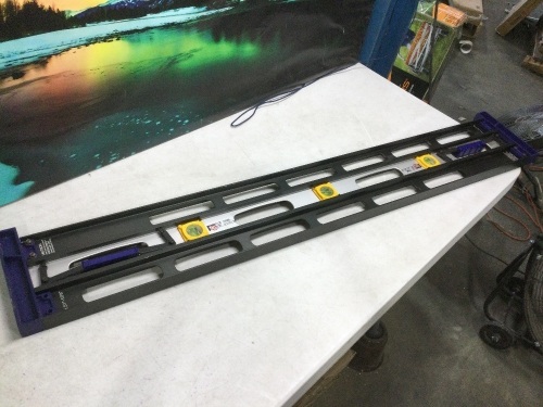 Irwin 4' Extendable Level - Lot 109