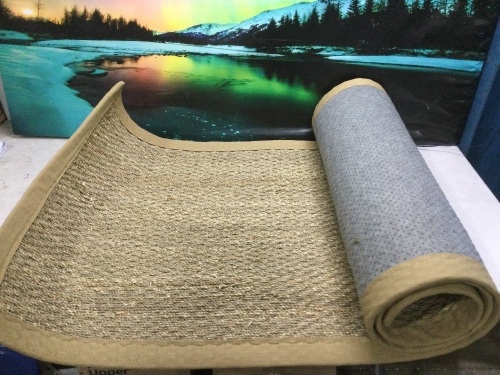 nuLOOM Elijah Natural Seagrass Farmhouse Runner Rug, 2' 6" x 8'  - Lot 809