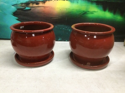 LEE'S POTTERY 8 in. Red Solid Studio Glazed Planters, Set of 2   - Lot 1126