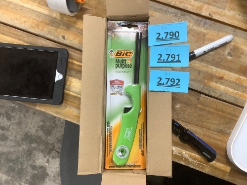 Box of Bic Lighters - Lot 2791