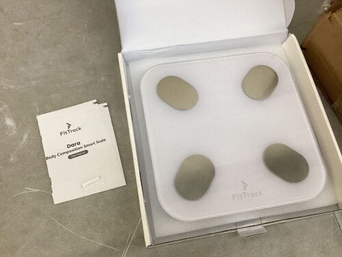 FitTrack Dara Smart BMI Digital Bluetooth Glass Scale - Lot 415