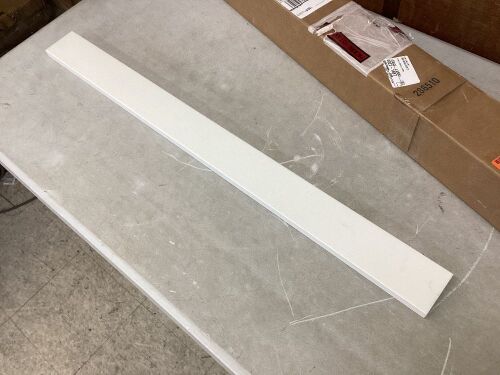 Cambridge White Shaker Style Kitchen Cabinet Filler 3 in W x 0.75 in D x 30 in H - Lot 307