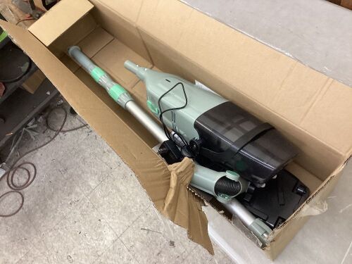 Gafilie Handheld Pool Vacuum - Lot 164