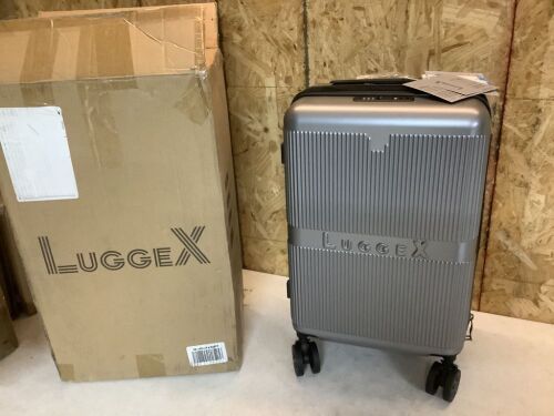 LuggeX Expandable Hard Shell Carry On with Spinner Wheels, 22" x 14" x 9"  - Lot 545