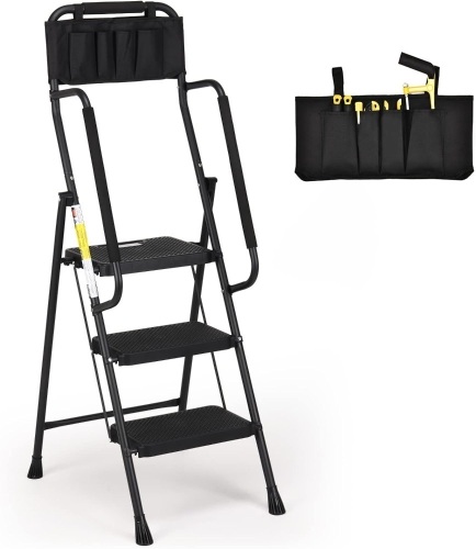 HBTower 3 Step Ladder With Tray  - Lot 214
