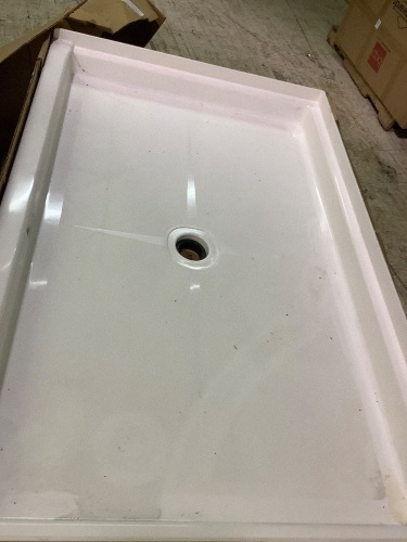 16X32 Shower Floor with strain  - Lot 535