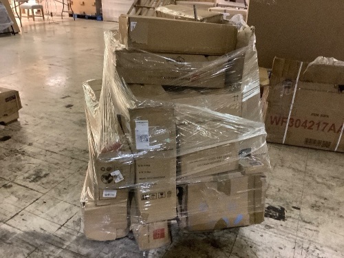 Salvage Misc PalletSome items may be broke or missing parts - Lot 558
