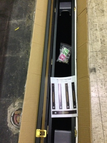 Baseball Bat Case - Lot 580