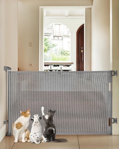 Cumbor 29.5-57" White Baby Gate & Cumbor 55" Gray Retractable Baby Gate for Stairs, Wide Safety Gates for Kids or Pets, Child Gate for Doorways - Lot 619