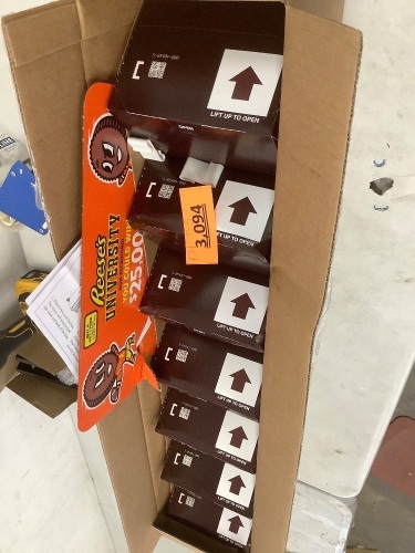 Reese's Display Box - Lot 3094