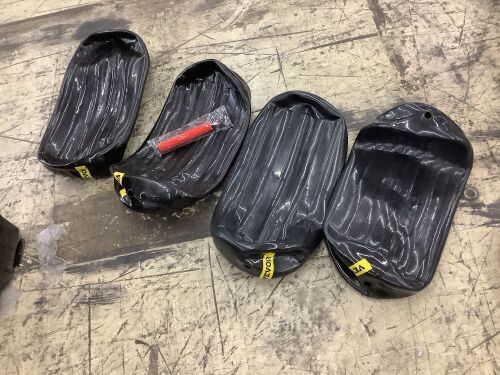Lot of (4) Boat Bumpers  - Lot 326