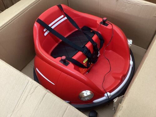 6V Kids Ride On Bumper Car Toy w/ Remote, Harness, Lights, 360 Degree Spin  - Lot 477