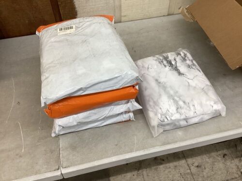 Lot of (5) Bed Sheets, Unknown Size - Lot 280