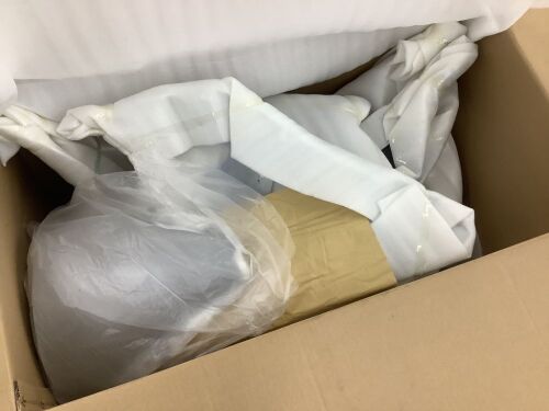 Fairing for 06-07 Yamaha R6, White/Matte Black  - Lot 24