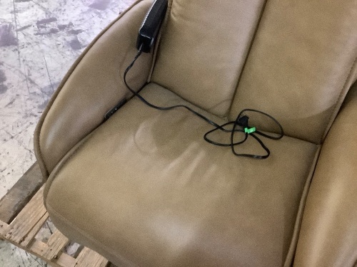 Electric Zero Gravity Massage Chair - Lot 171