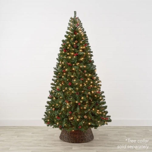 Pre-Lit Pre-Decorated Spruce Christmas Tree w/ Pine Cones, Berries 6FT - Lot 333