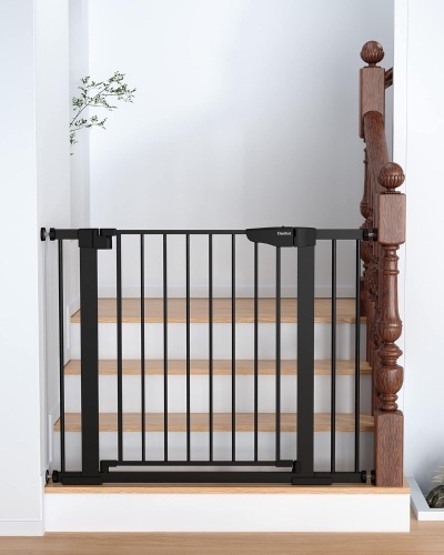 Cumbor-40.6" Baby Gate for Stairs, Dog Gate for Doorways, Pressure Mounted Self Closing Pet Gates for Dogs Indoor, Durable Safety Child Gate with Easy Walk Thru Door - Lot 374