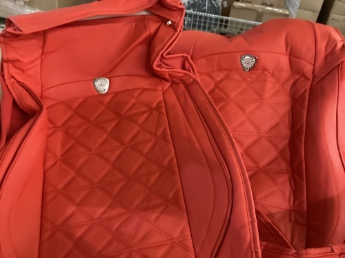 Red Car seat covers - Lot 480