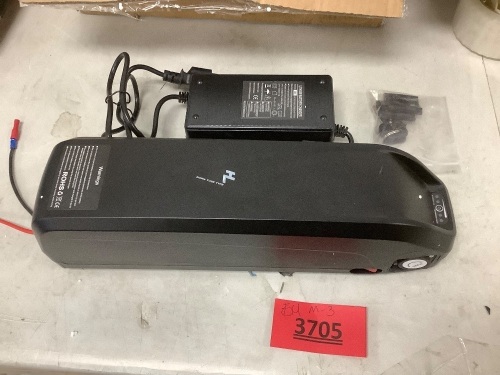 Lithium Ion Battery Charger - Lot 3705