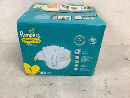 Pampers Swaddlers 198 Diapers - Lot 4084